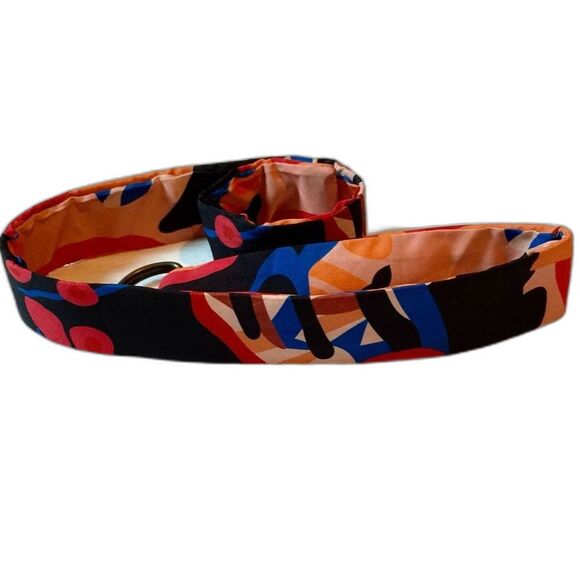 ABSTRACT FLORAL Reversible Modern D Ring Fabric Belt Womens 34 x 1.5 inches - Picture 3 of 11